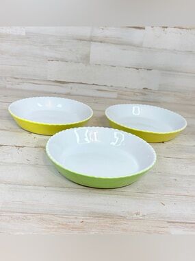 Lot Of 3 Vintage Valentina Yellow Green Scalloped Edge Stoneware Baking Dish